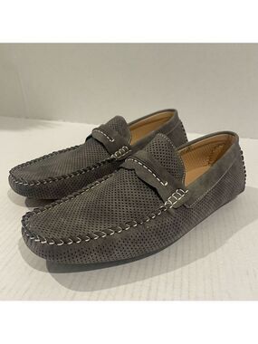 Men’s Arider Grey Suede Loafers Size 8.5 US!
